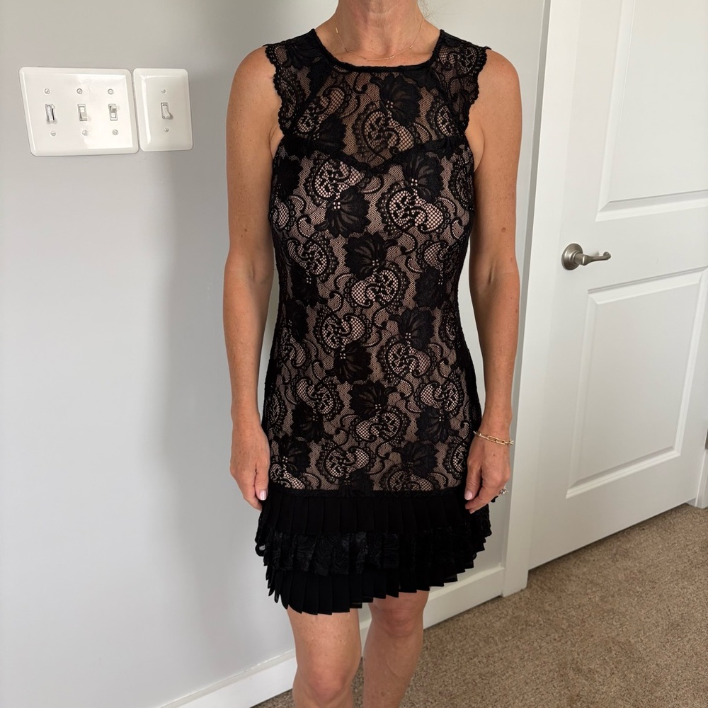 Kensie lace black cocktail dress size 2